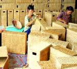 PROMOTING EXPORTS OF HANDICRAFTS